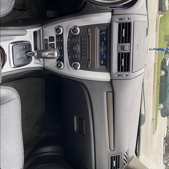 GREAT DEALS ON VEHICLES!!! - Picture 8 of 9